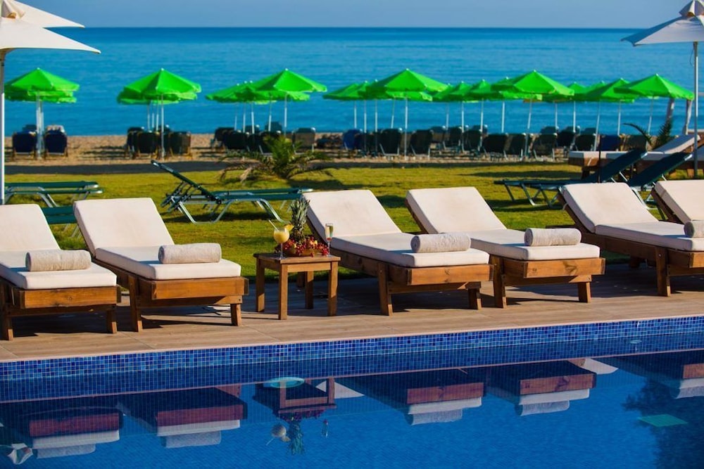Cretan Beach Resort Hotel 45/57