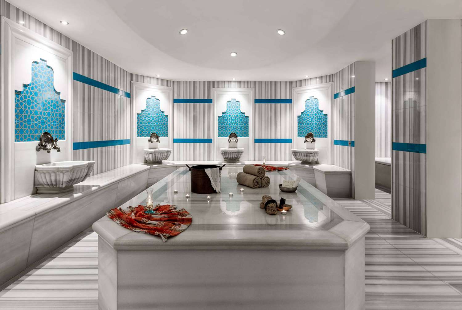 Ramada By Wyndham Istanbul Golden Horn 34/58