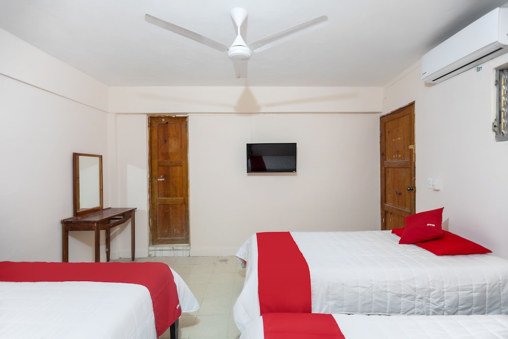 Family, 1 Single and 2 Double Beds