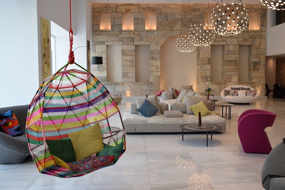 Athenaeum Grand Hotel 36/50