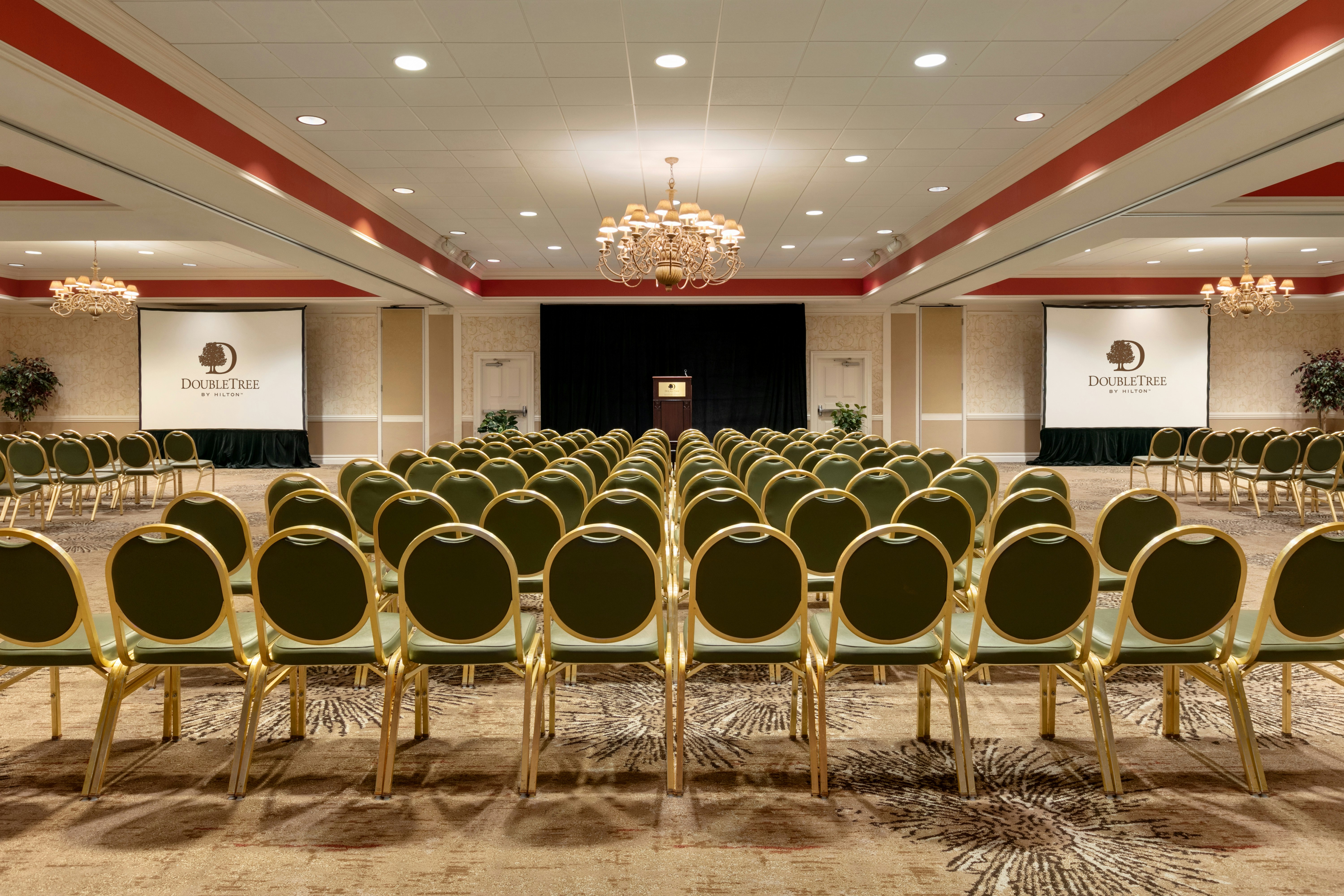 Doubletree Resort By Hilton Lancaster 52/62