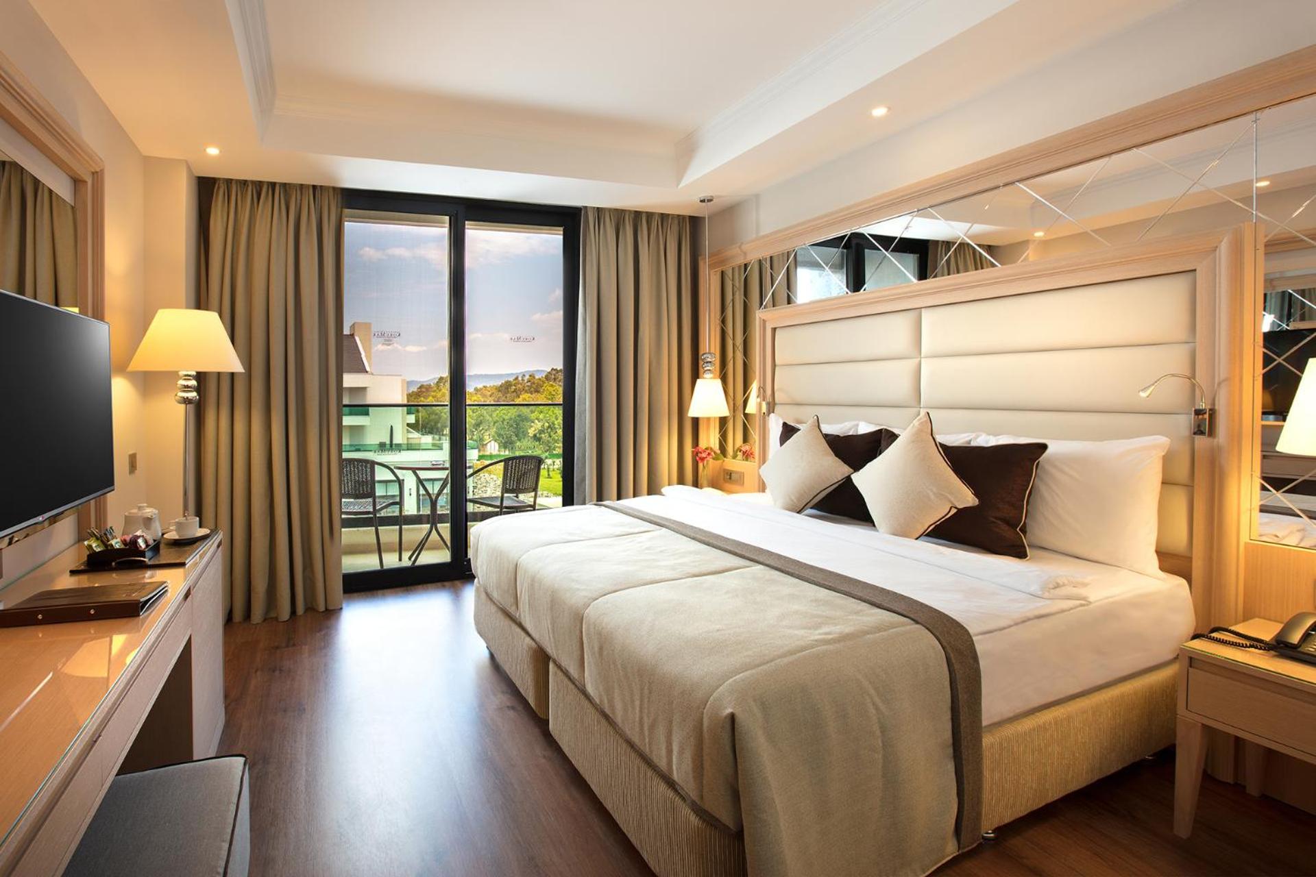 غرفة عائلية بإطلالة على الحديقة، Korumar Ephesus Beach and Spa Resort 3/5