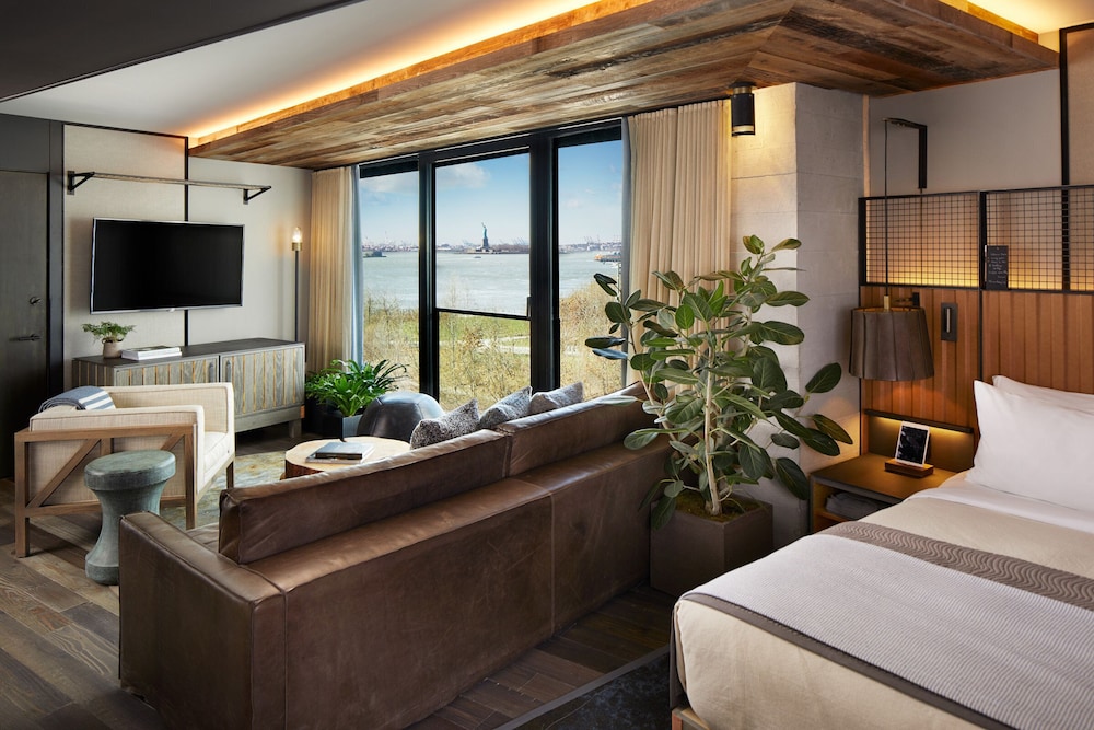 1 Hotel Brooklyn Bridge 17/44