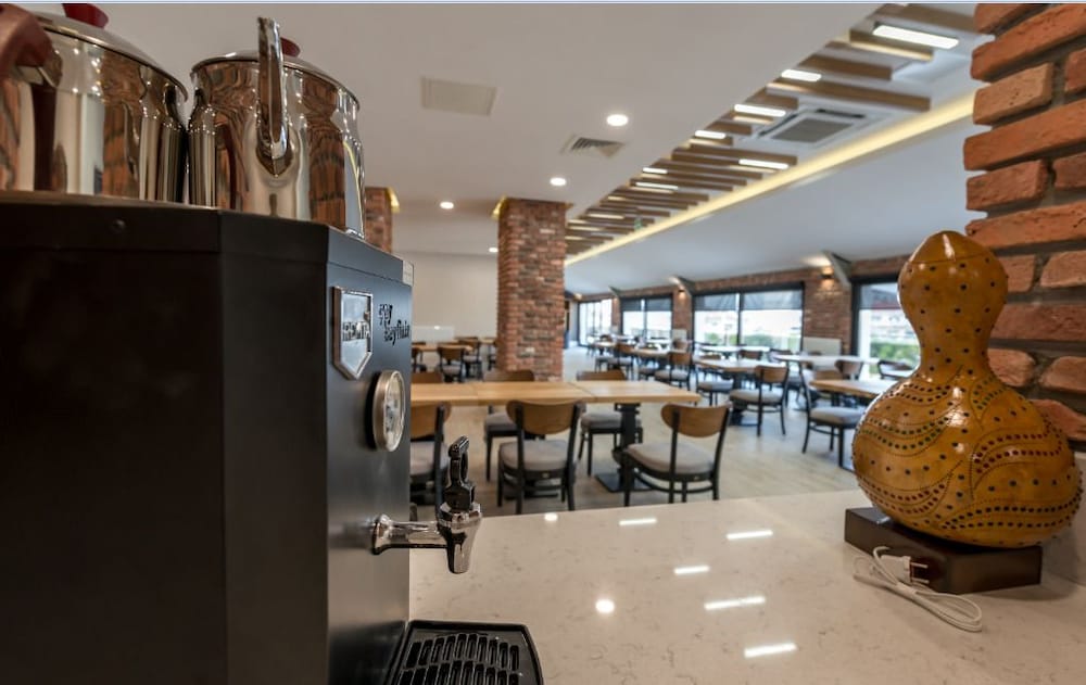 Beypalas Hotel 25/29
