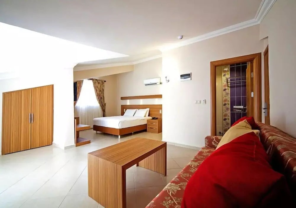 Laberna Hotel 15/24