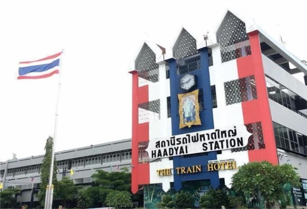 The Train Hotel Hatyai 6/67