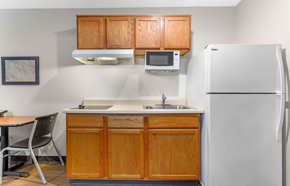 Studio 6 Extended Stay Fort Myers FL 31/49