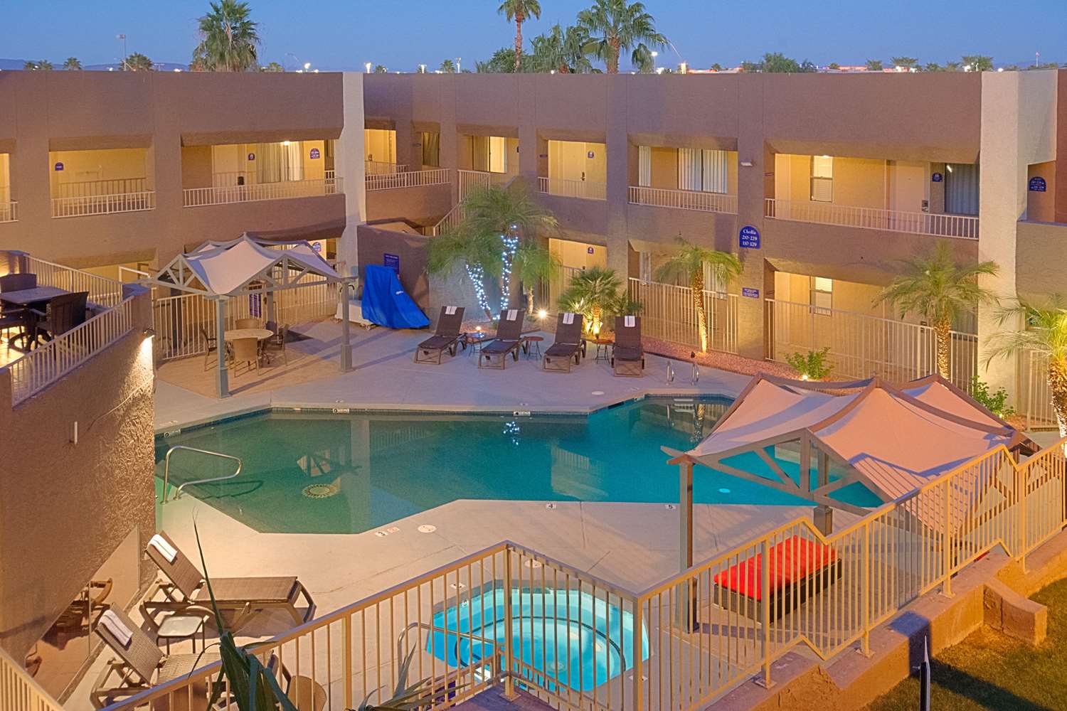 Best Western Yuma Mall Hotel Suites 4/44
