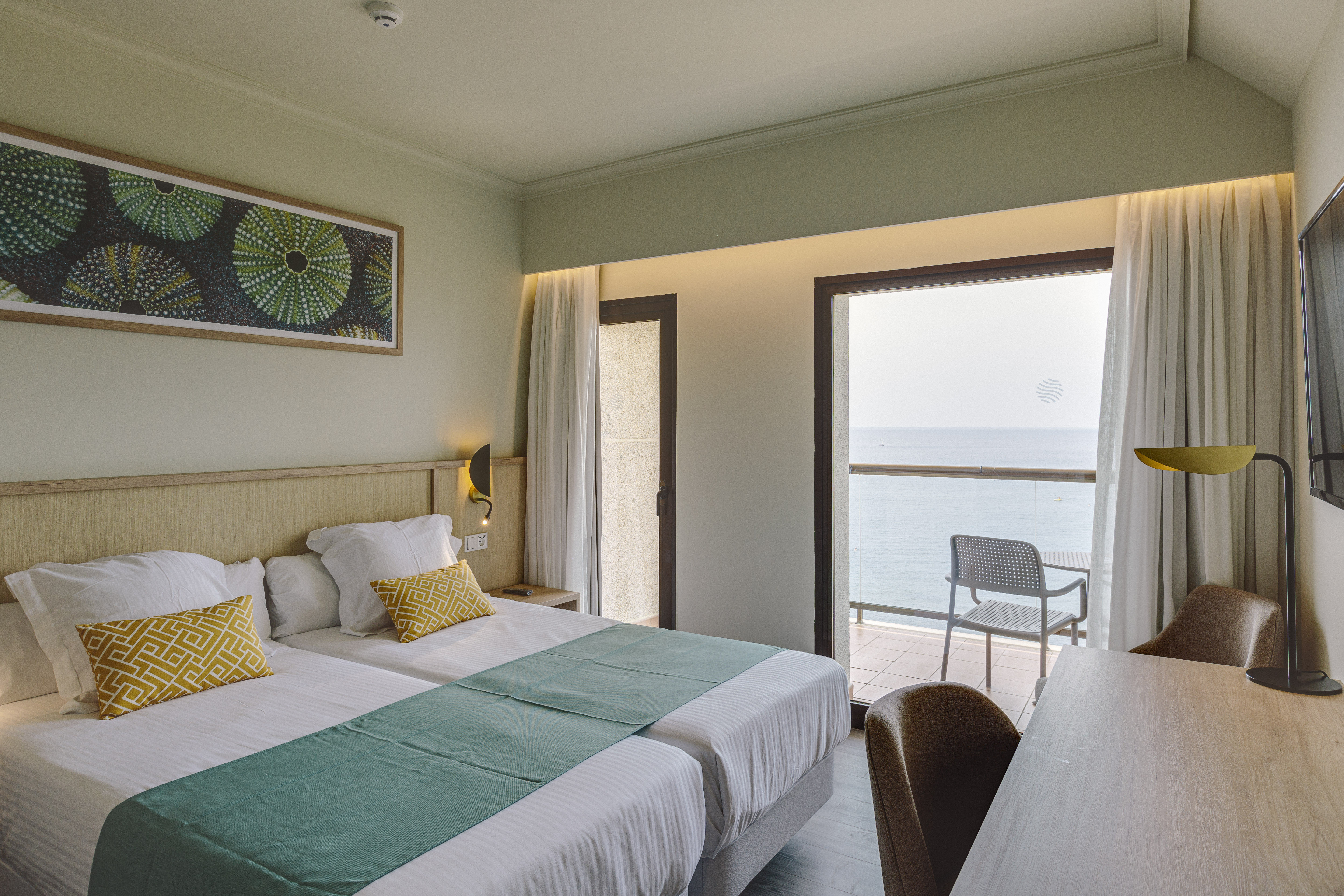 Room, Double Bed, Sea View, Balcony