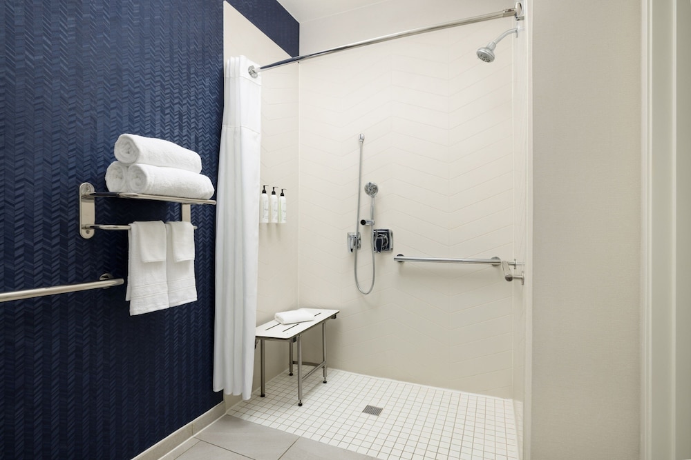 Fairfield Inn Tracy 21/21