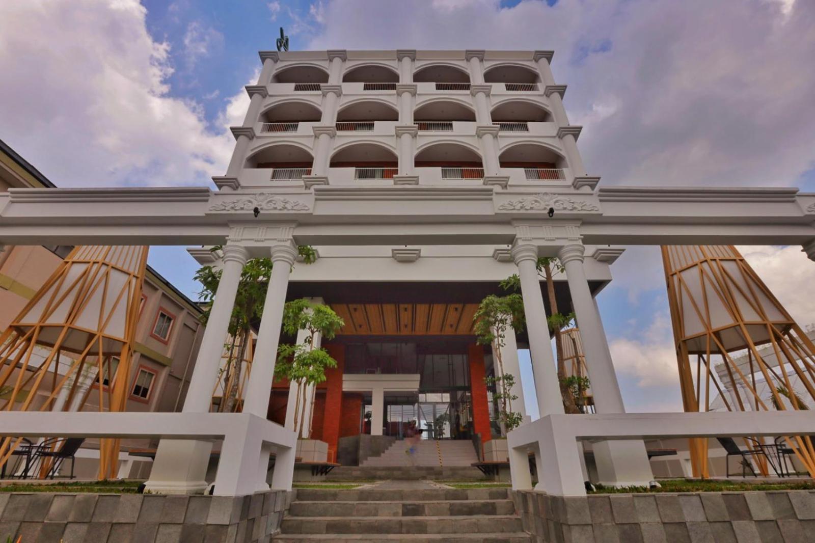 Patra Malioboro 3/54