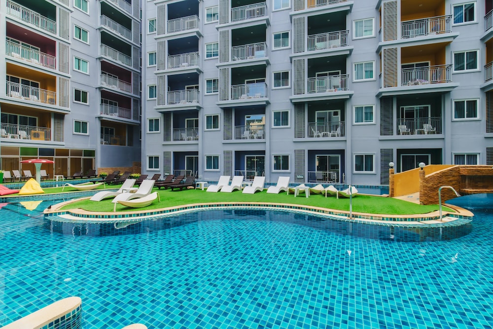 Elite Suites Patong 48/50