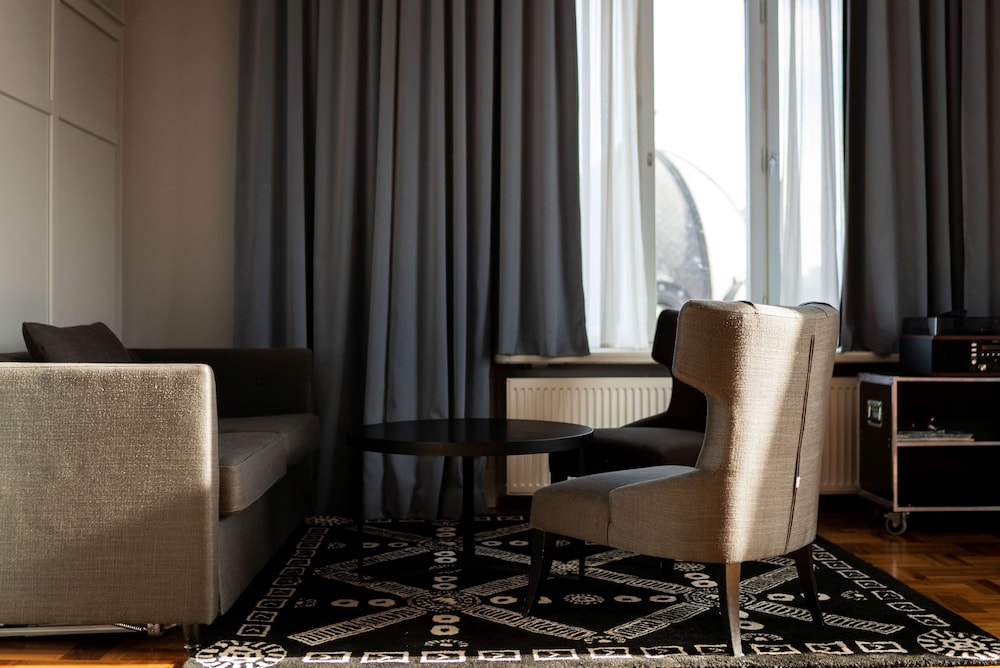 Scandic Grand Central 30/50