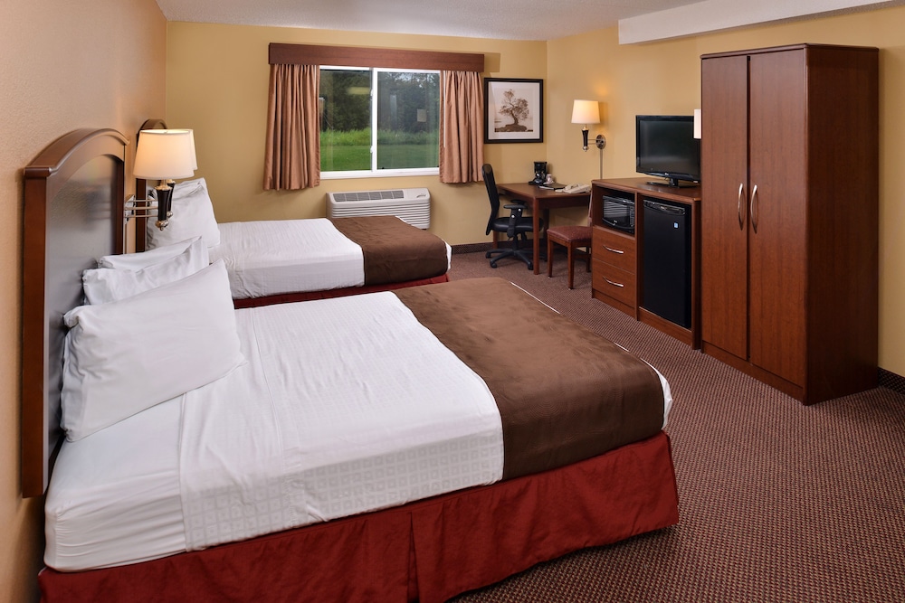 AmericInn by Wyndham St. Cloud MN I-94 13/35