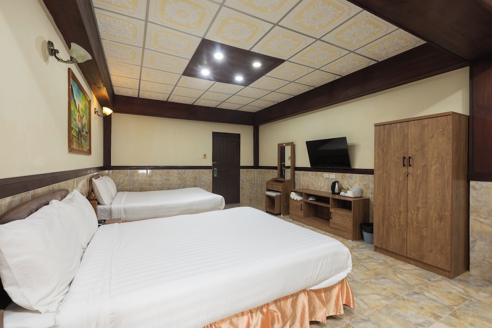 Kata Palace Hotel 10/50