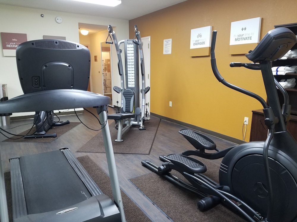 Quality Suites Paducah KY 37/57