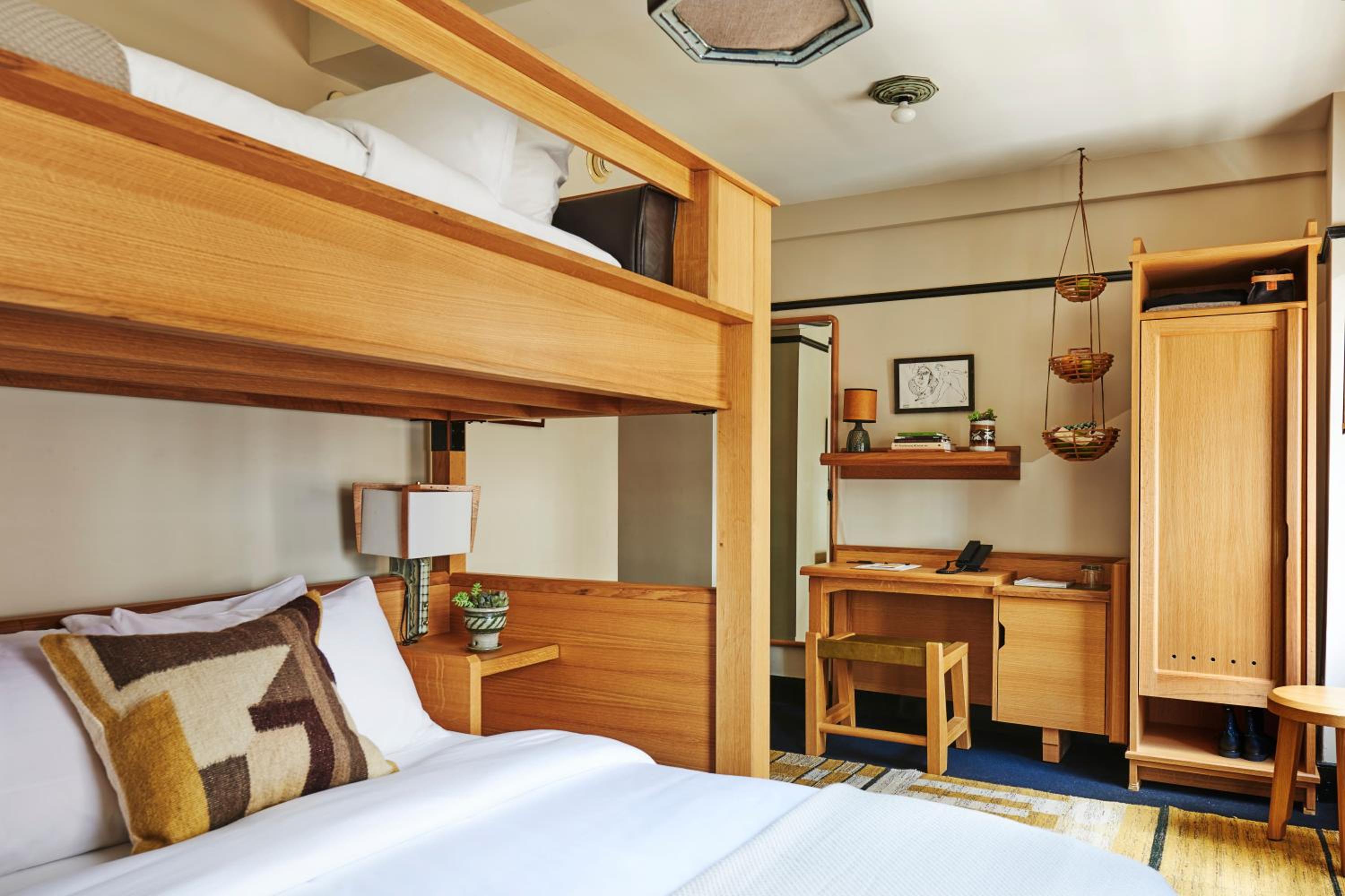 Room, Triple, Accessible