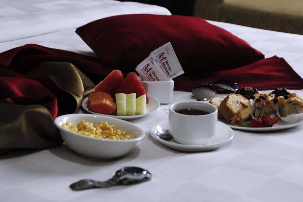 Merapi Merbabu Hotels Resort Bekasi 54/61