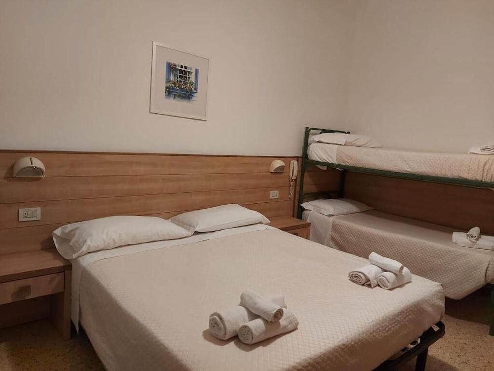 Hotel Brezza 14/50
