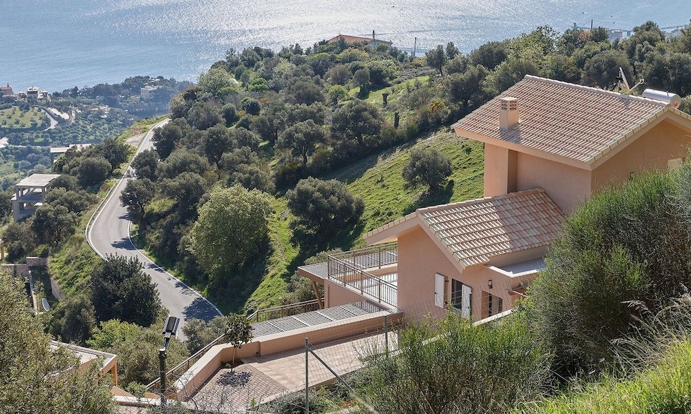 Villa Omikron 34/42