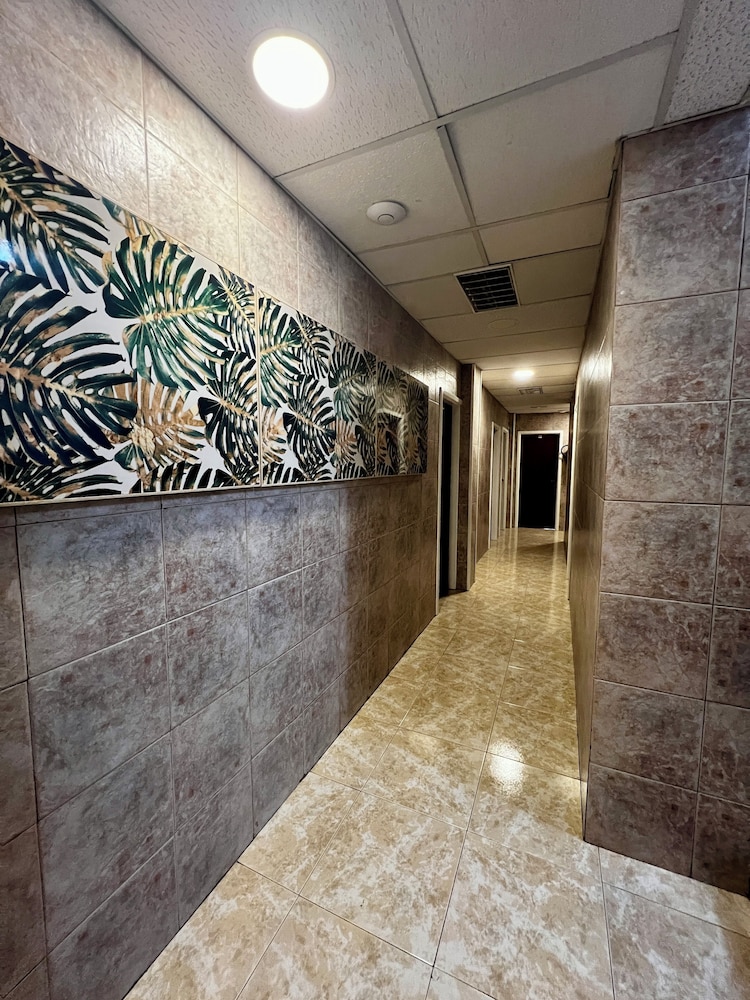 Residencia Cardona 6/57