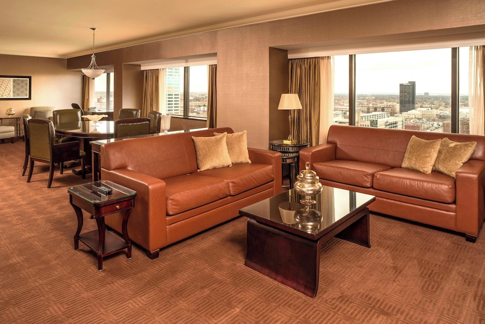 The Plaza Hotel Columbus at Capital Square 27/50