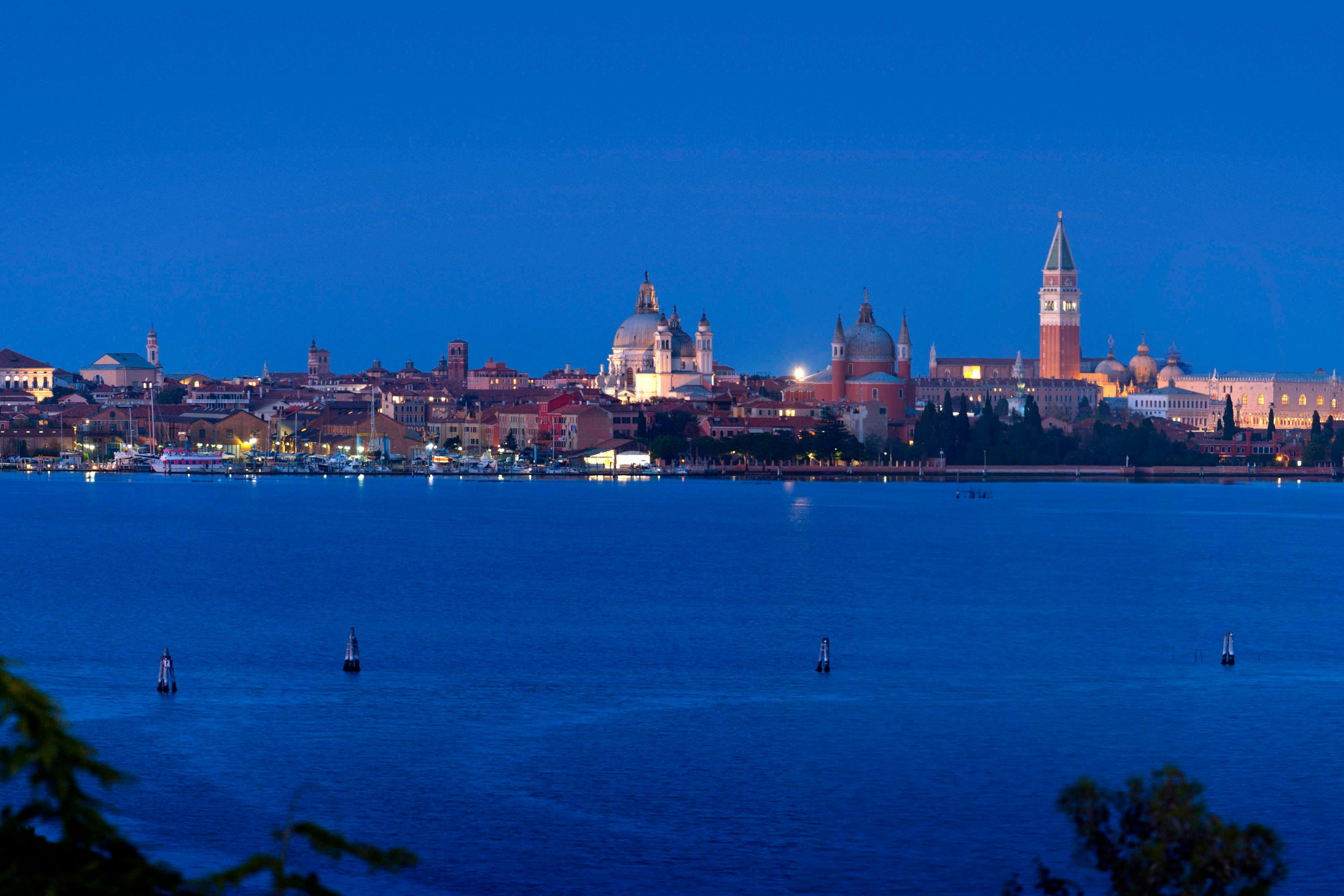 Jw Marriott Venice Resort And Spa 80/84