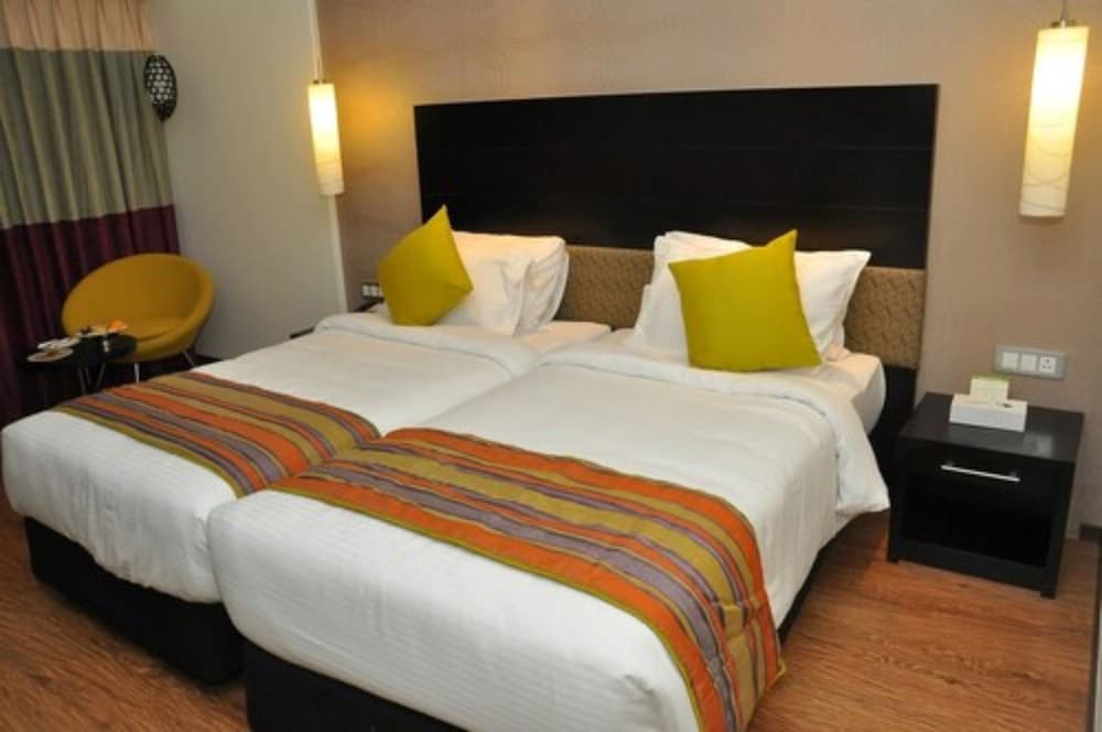 Hycinth Hotels 7/41