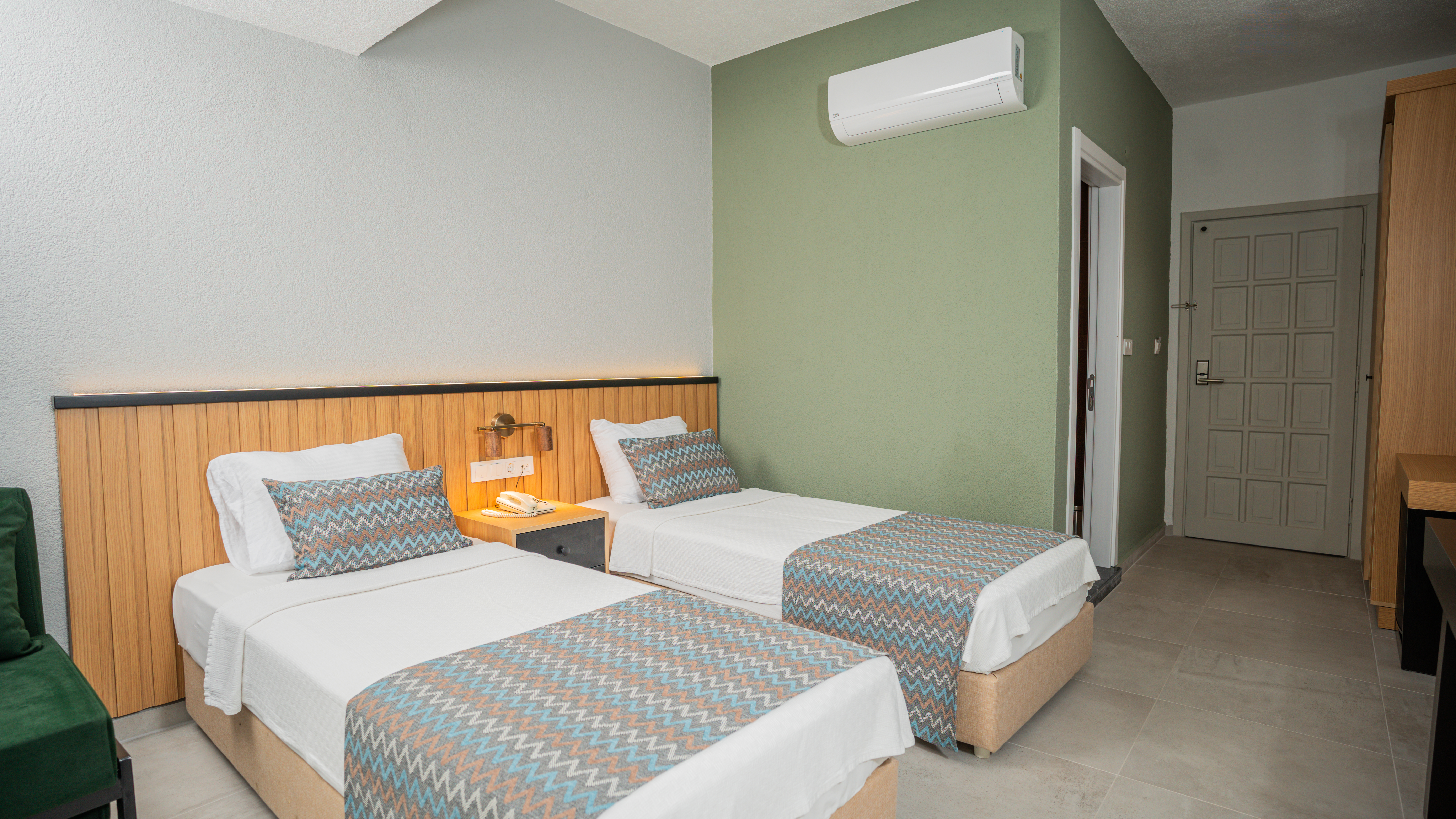 TWIN ROOM - SUPERIOR LARGE