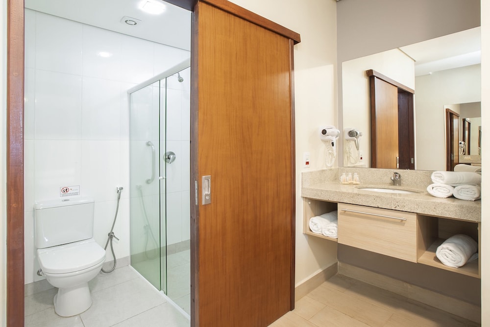 VALINHOS PLAZA HOTEL 25/72