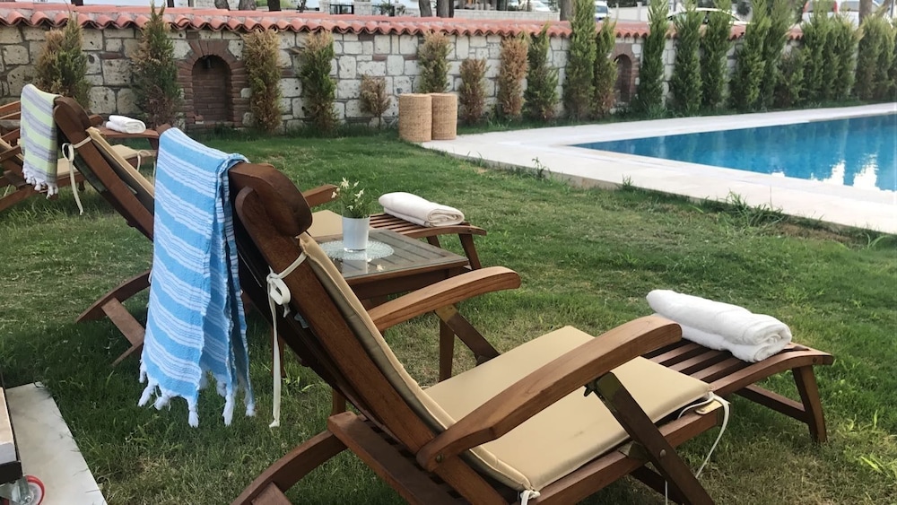 Kerme Ottoman Alacati 32/50