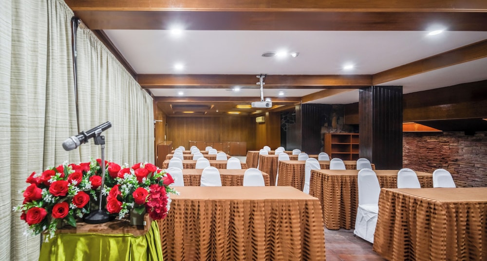 The Victory Executive Residences 58/62