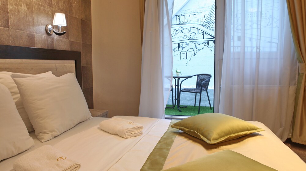 Garni Hotel Vozarev 36/67