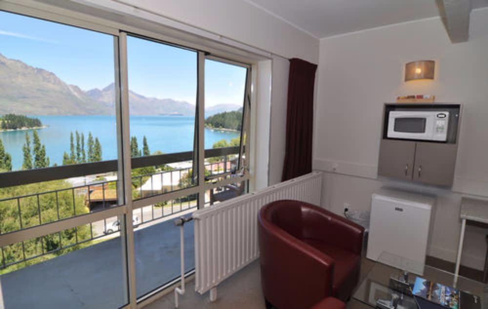 Earnslaw Lodge 29/50