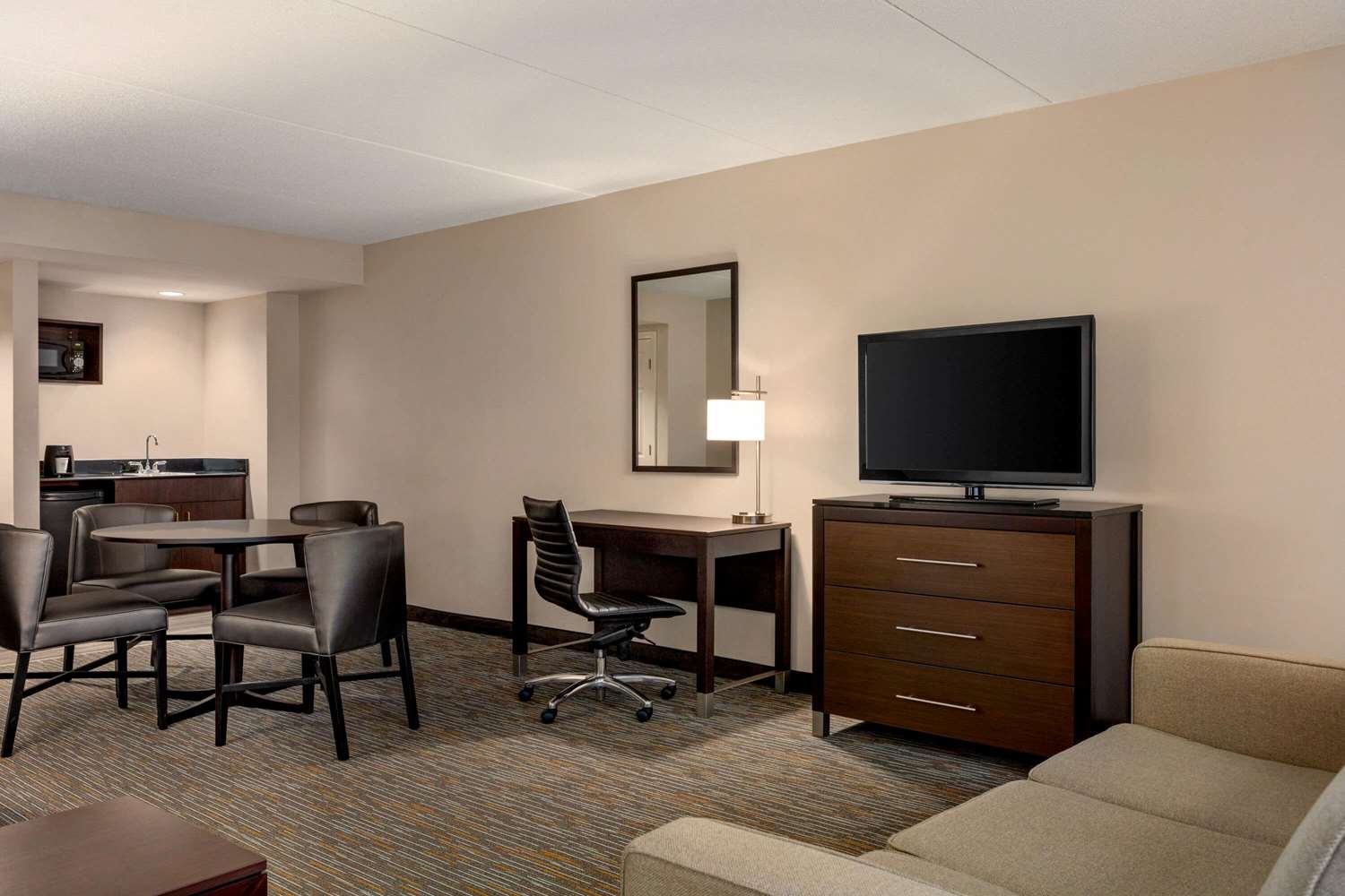 Wingate By Wyndham Wilmington 46/56