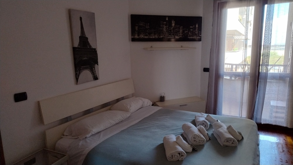 Domus Al Parco Guest House 4/47