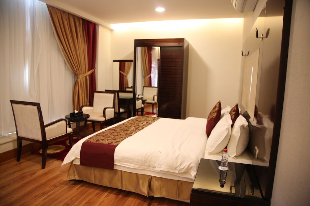 رؤوم ان الخفجي كورنيش(Raoum Inn Khafji Corniche) 10/50