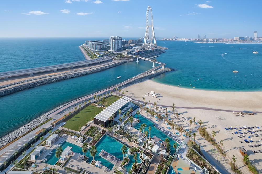 Address Beach Resort 55/78