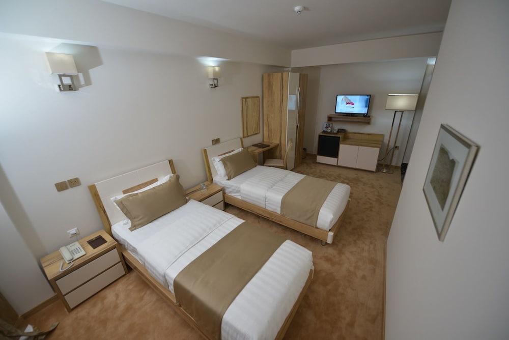 BUSHI RESORT AND SPA HOTEL 13/50