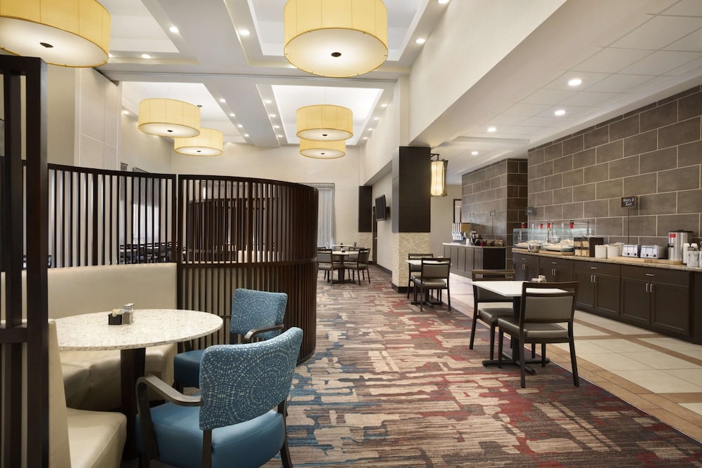 Embassy Suites by Hilton Jackson North Ridgeland 39/57