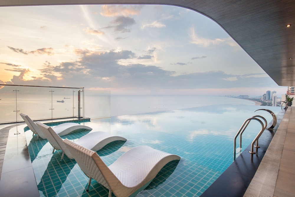 Radisson Hotel Danang 38/72