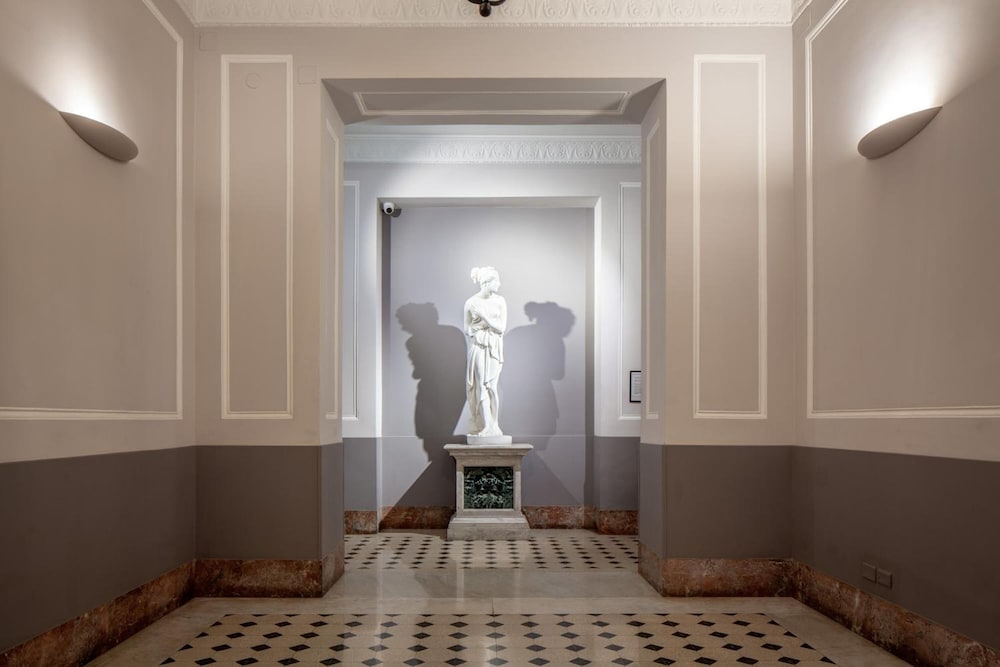 HOTEL RESIDENZA CAVALLINI 16/32
