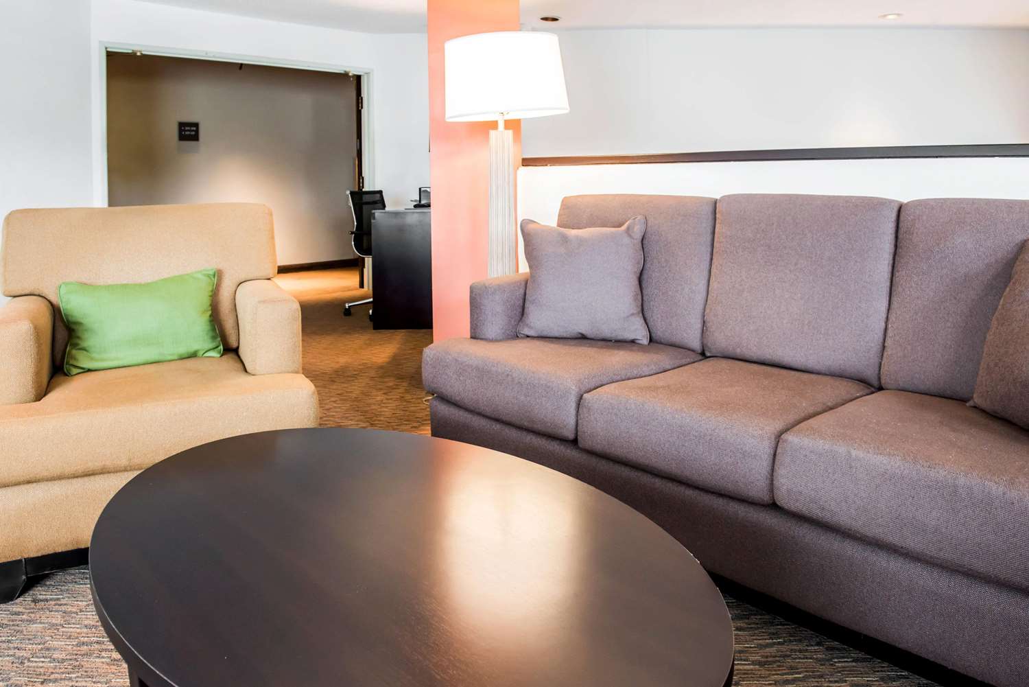 Quality Inn Bridgeport-Clarksburg 12/17