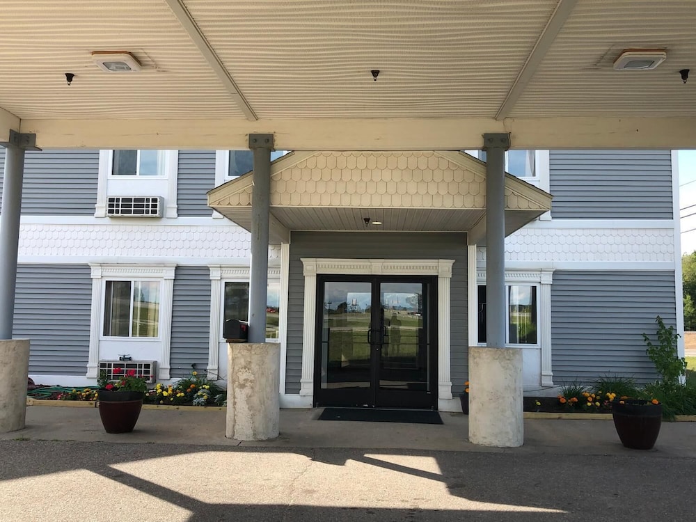 Americas Best Value Inn Gaylord 4/42