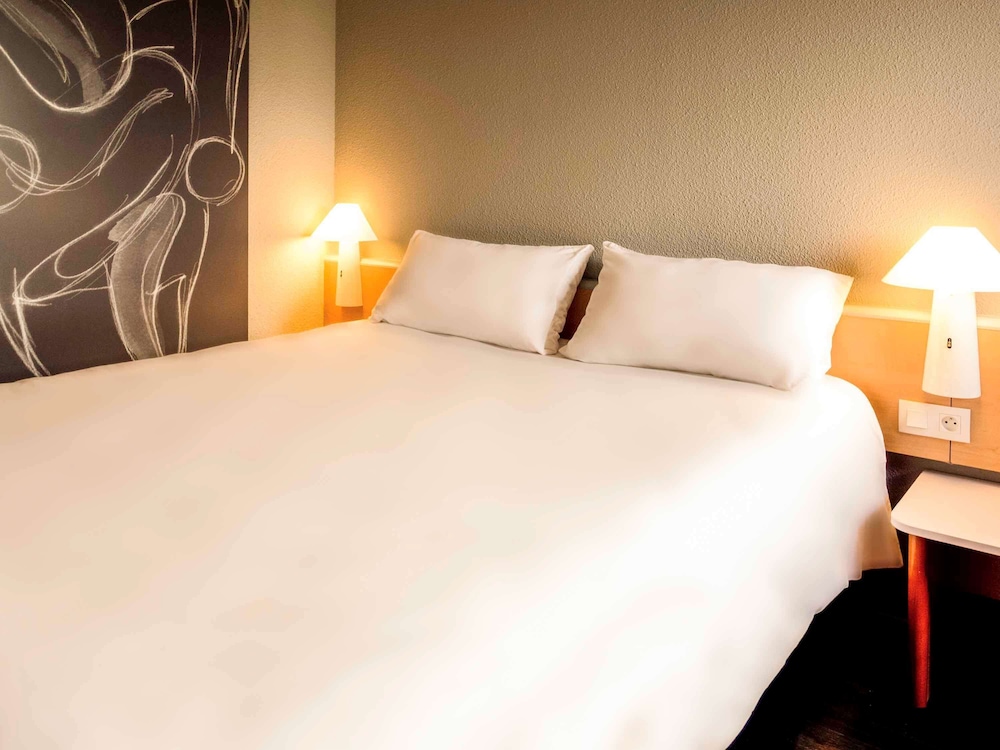 Ibis Bayonne Centre 28/74