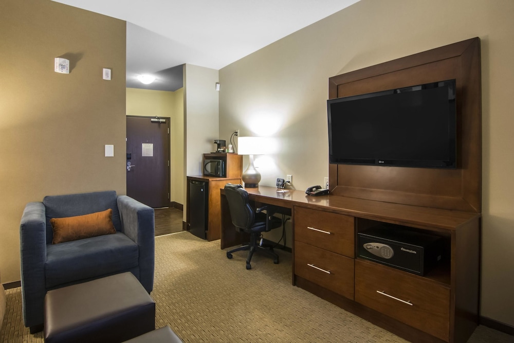 Comfort Suites Saskatoon 38/43