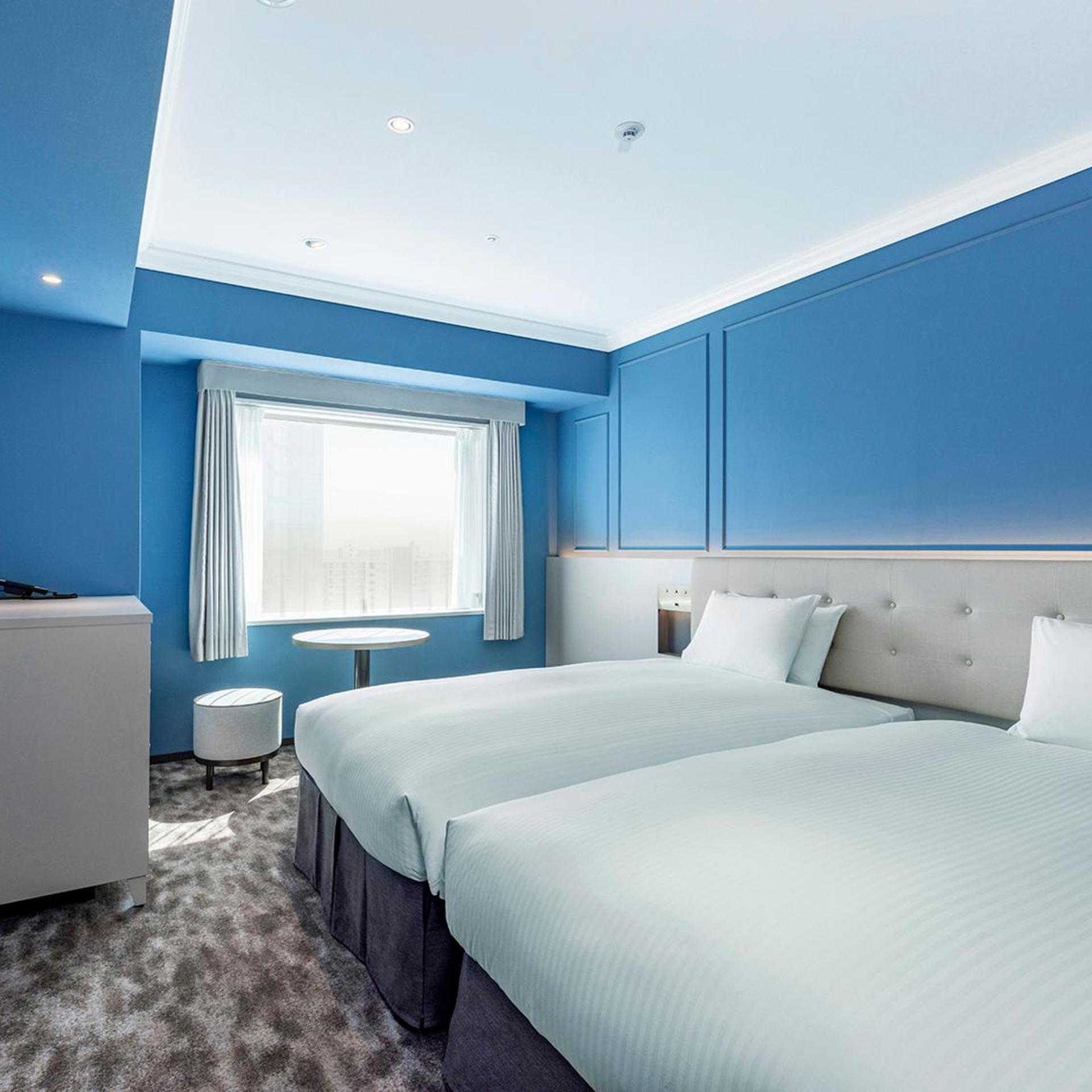 Marin, Moderate, Triple, Single Bed