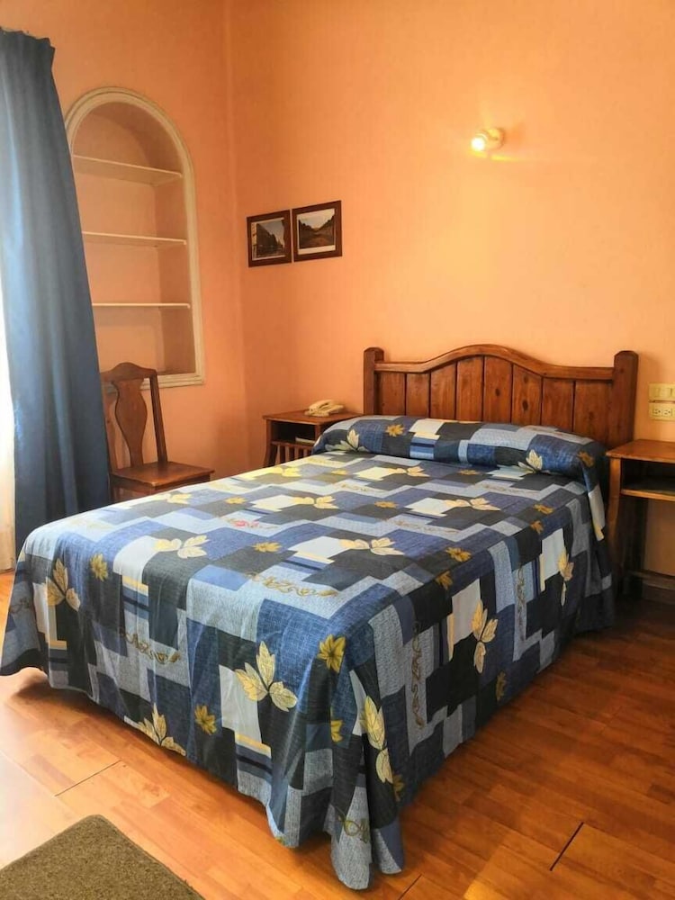 Hotel de Talavera 10/35