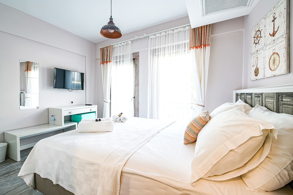Nirvana Otel Bozcaada 22/50