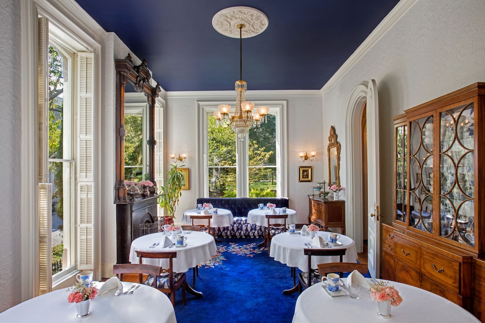 Hamilton-Turner Inn 39/50